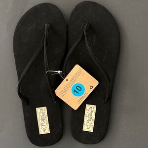 Flojos Black Flip Flops